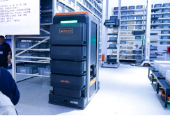 【CeMAT展綜述稿】邁步智能物流，超越行之所及丨?？禉C器人在CeMAT展上眾智齊聚，大放異彩！20231024661